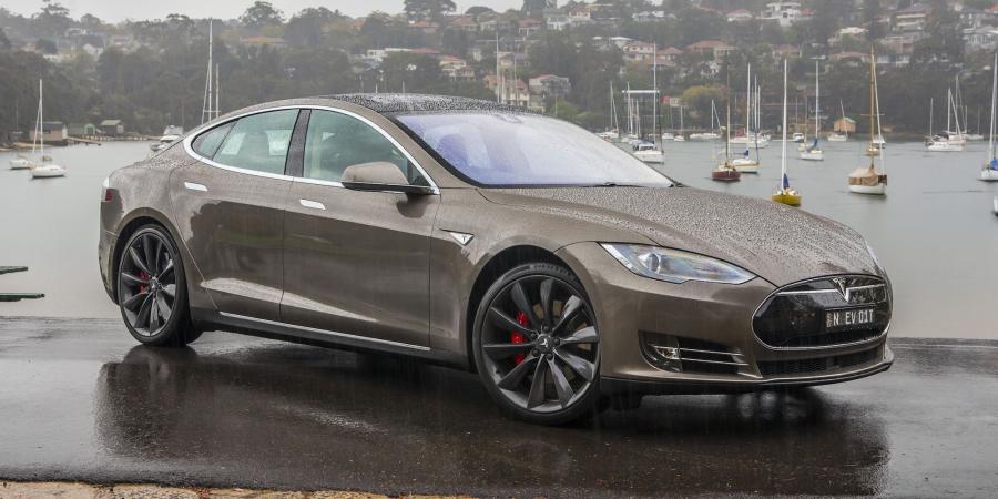  Tesla Model S P85D 2014 года  (AU) (фото 13 из 19)